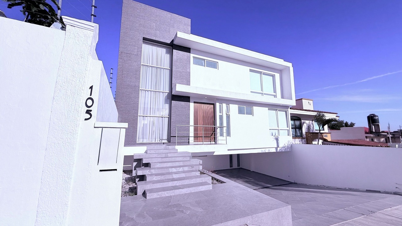 Photo of Outdoor in Bugambilias