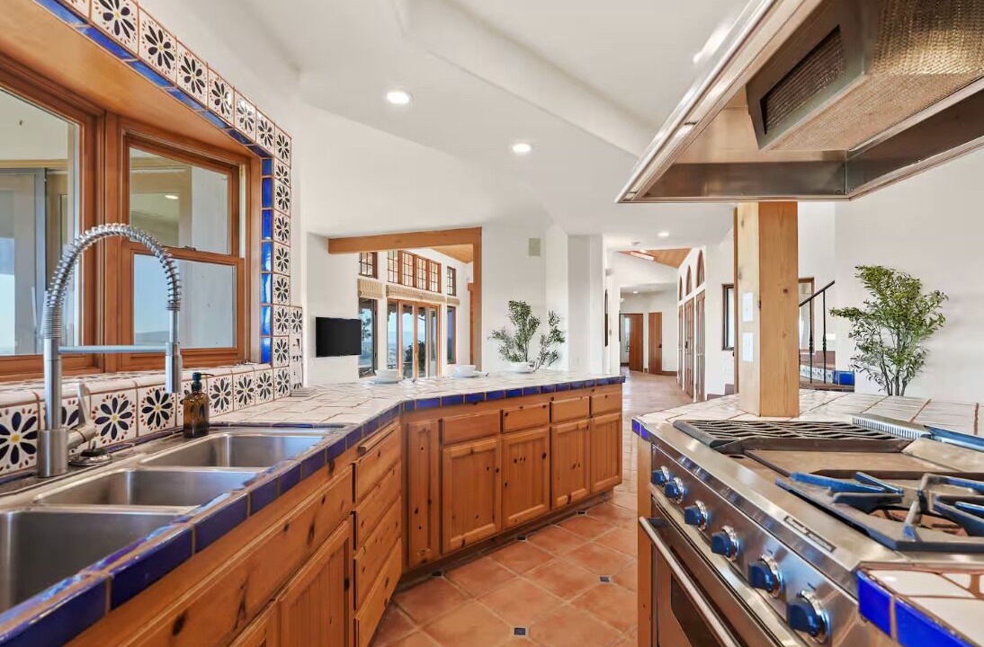 Photo of Kitchen in Valley Center