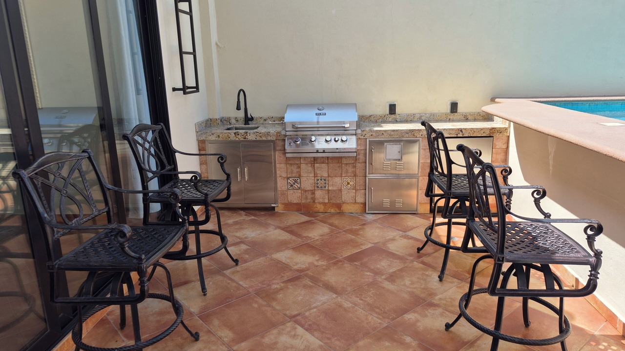 Photo of Outdoor in Alta Vista