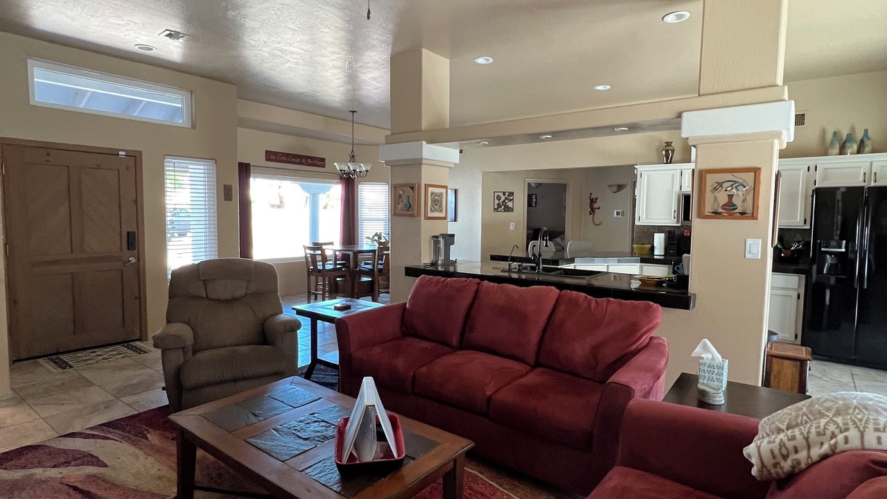 Photo of Livingroom in Fortuna Foothills