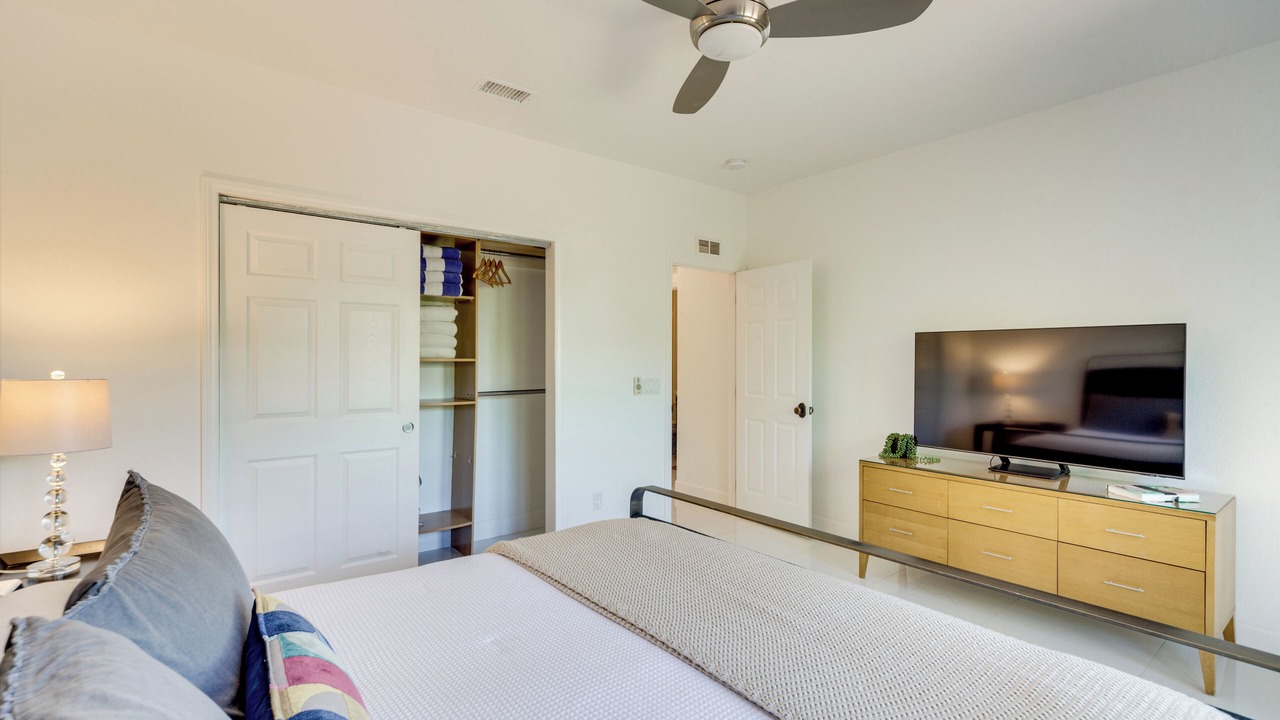 Photo of Bedroom in Tahquitz River Estates