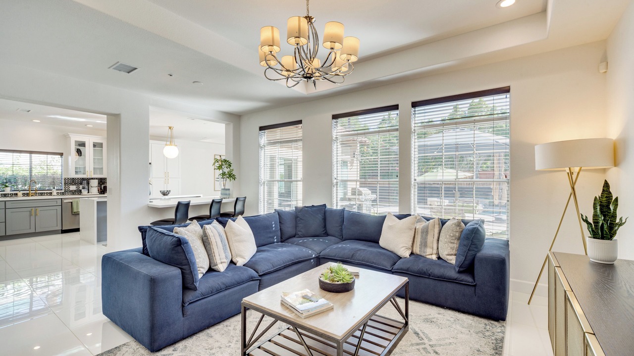 Photo of Livingroom in Tahquitz River Estates