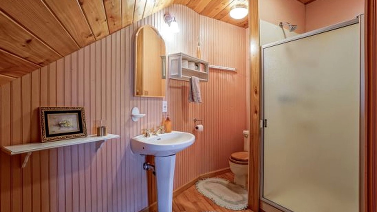 Photo of Bathroom in Parks