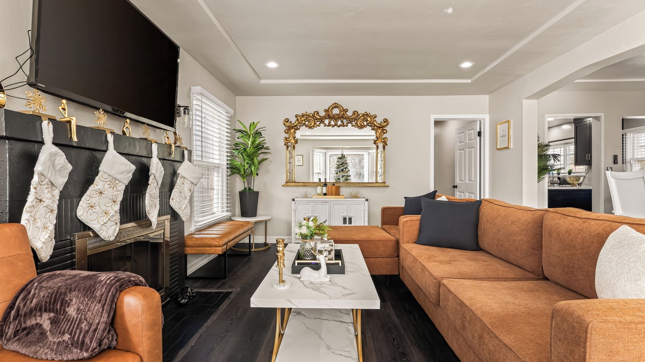 Photo of Livingroom in Los Angeles