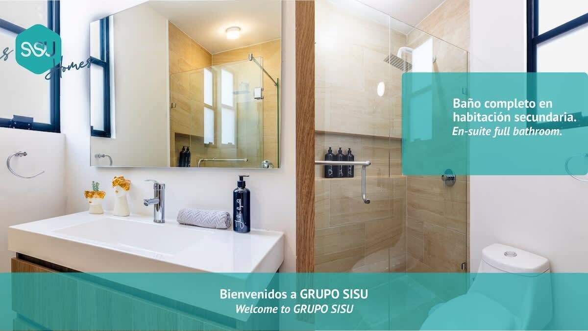 Photo of Bathroom in El Marques
