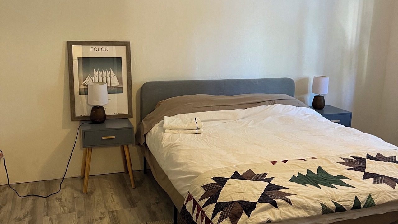 Photo of Bedroom in Country Club Estates