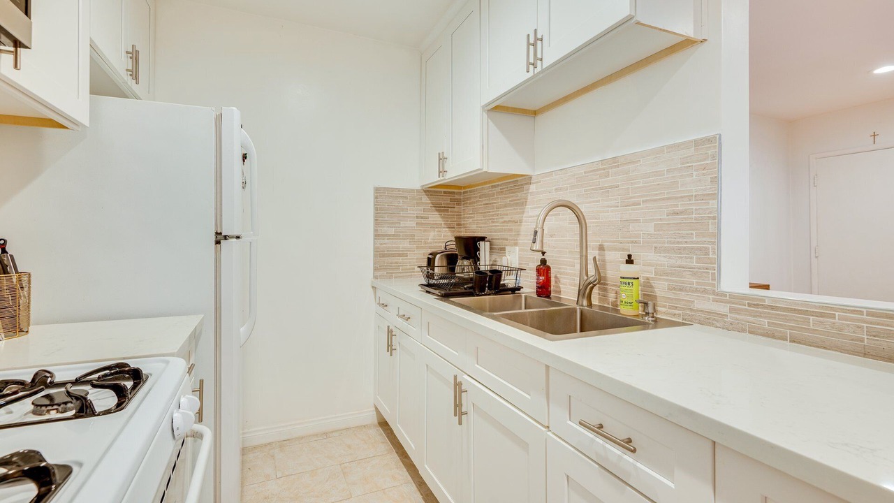 Photo of Kitchen in Tri-West