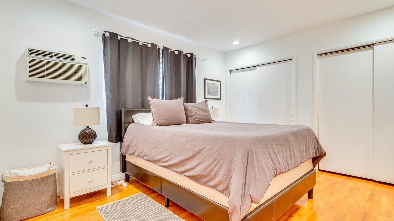 Photo of Bedroom in Tri-West