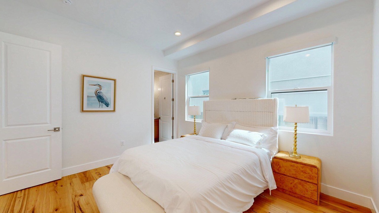 Photo of Bedroom in Fountain Valley