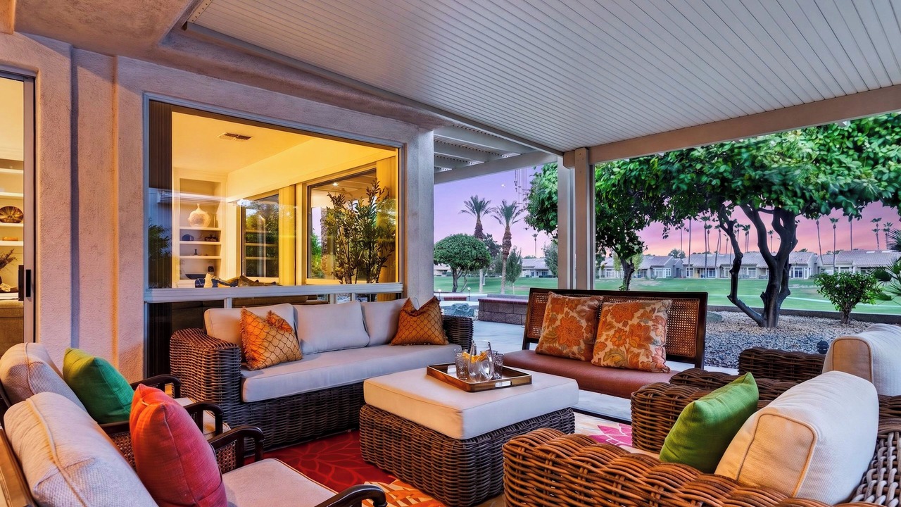 Photo of Outdoor in Desert Palms