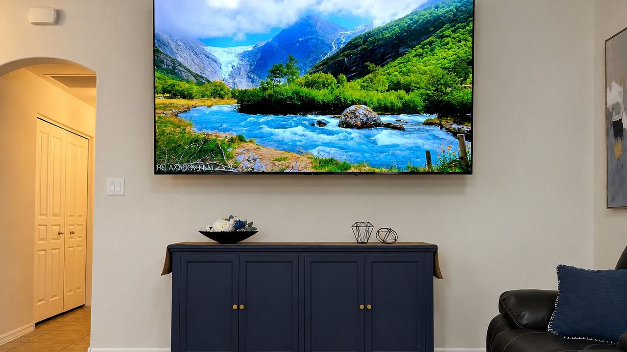 Photo of Livingroom in Fortuna Foothills