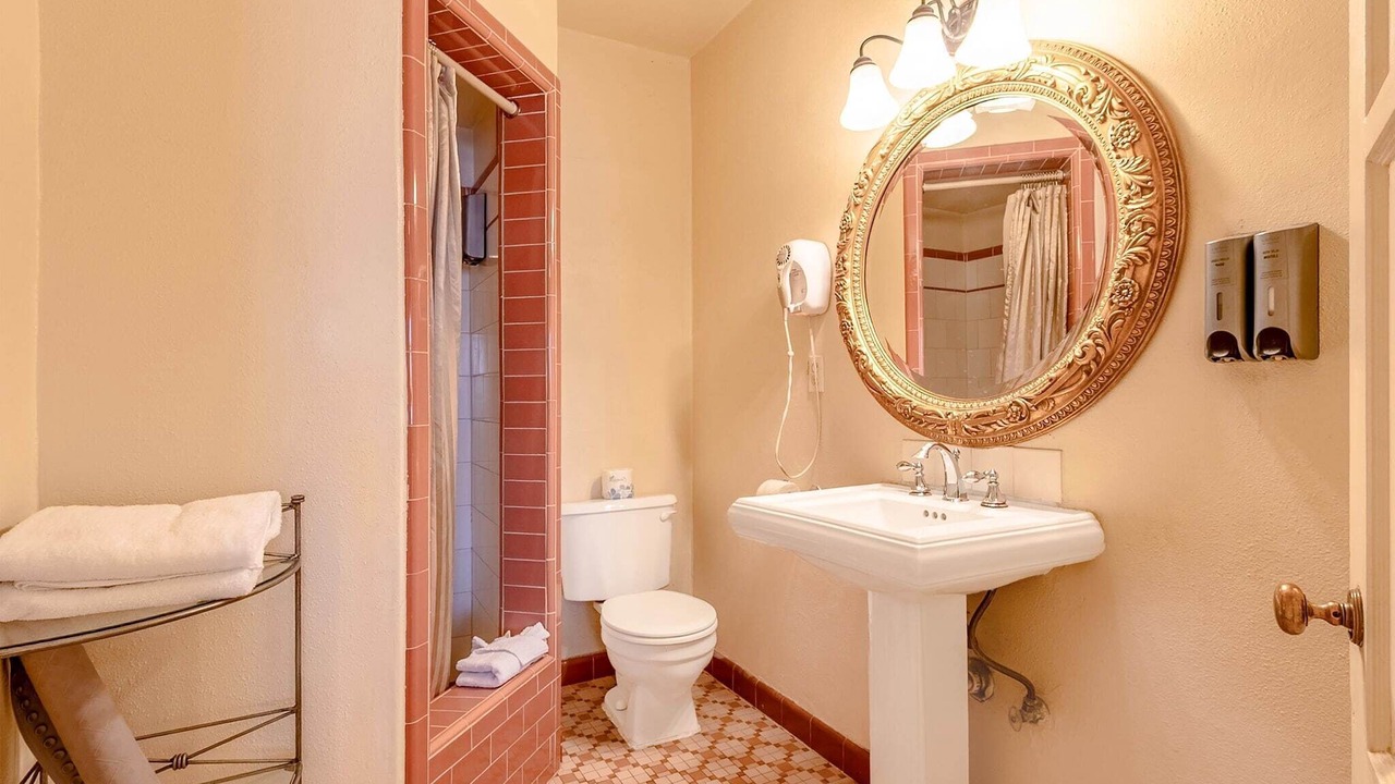 Photo of Bathroom in Yuma Townsite