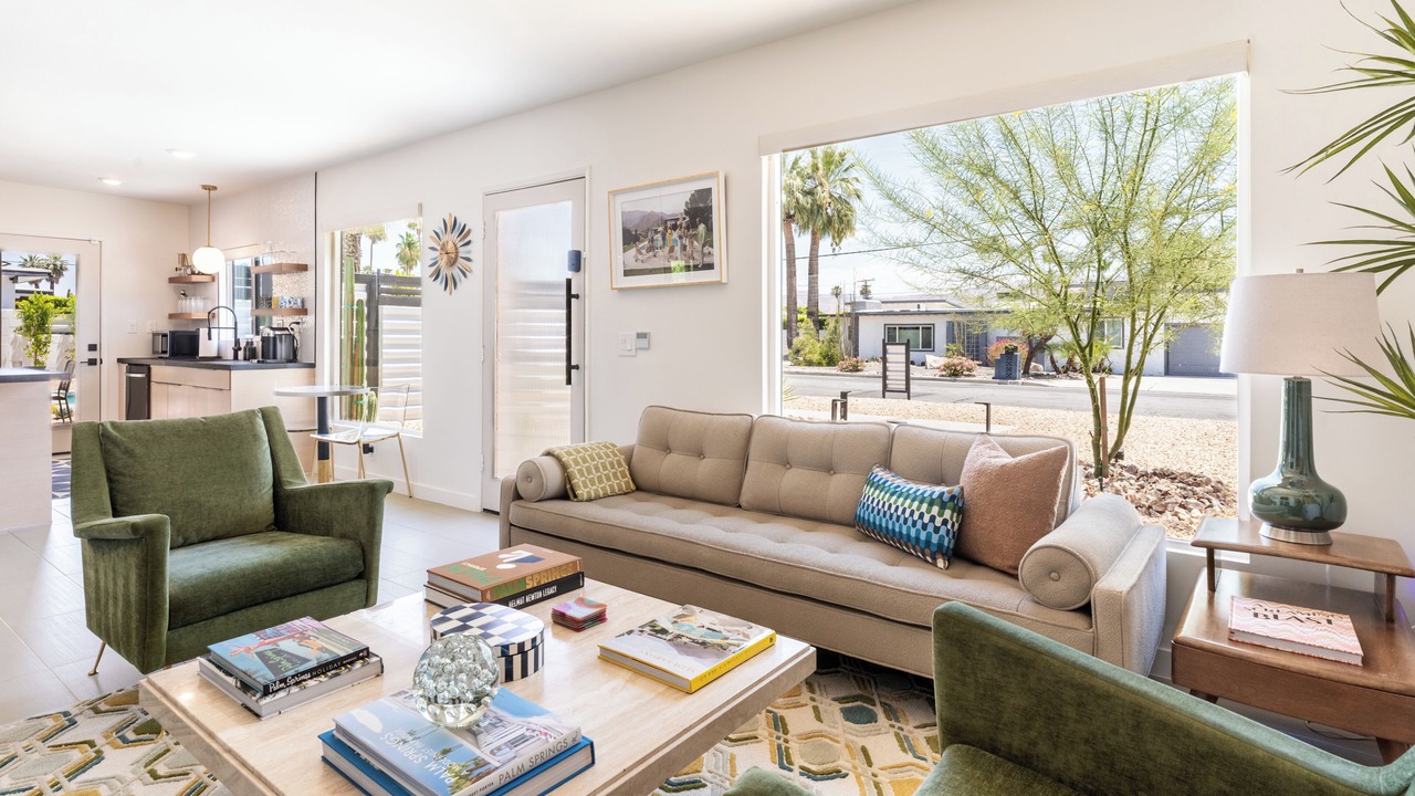 Photo of Livingroom in Palm Springs