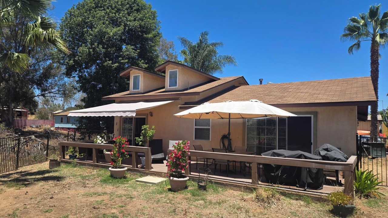 Photo of Patio Balcony in Lincoln Acres