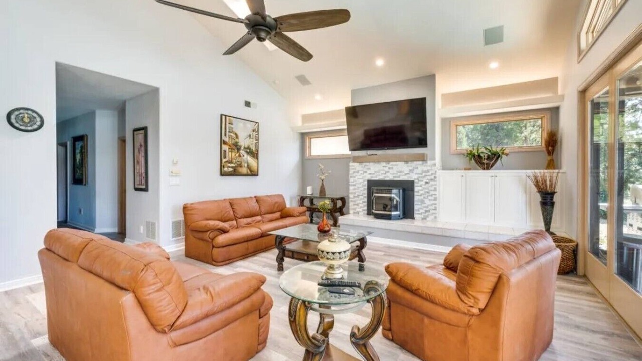 Photo of Livingroom in Placerville