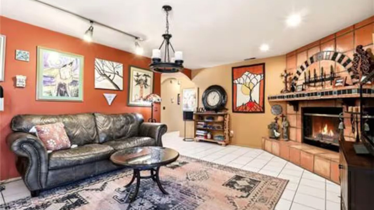 Photo of Livingroom in Hesperia
