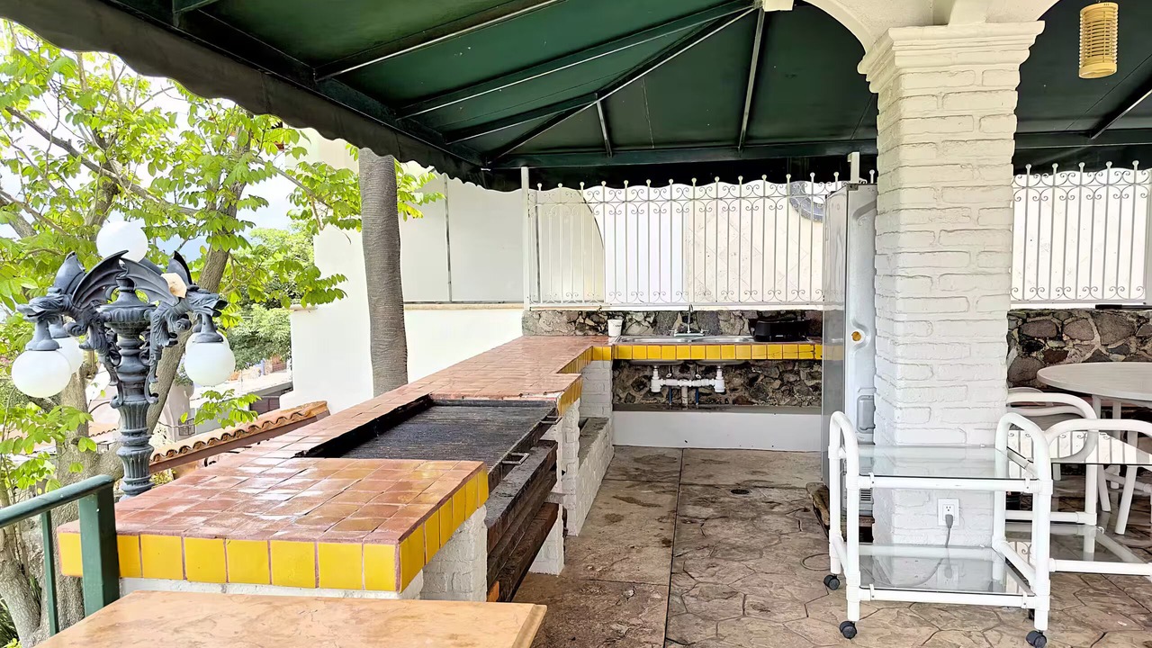 Photo of Outdoor in Raquet Club