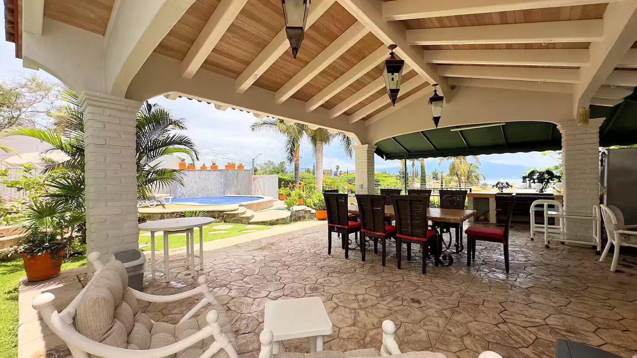 Photo of Outdoor in Raquet Club