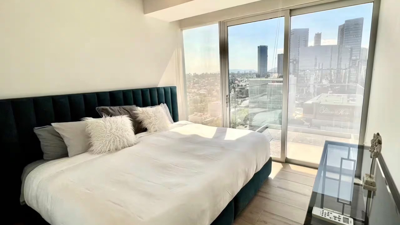 Photo of Bedroom in Financial District