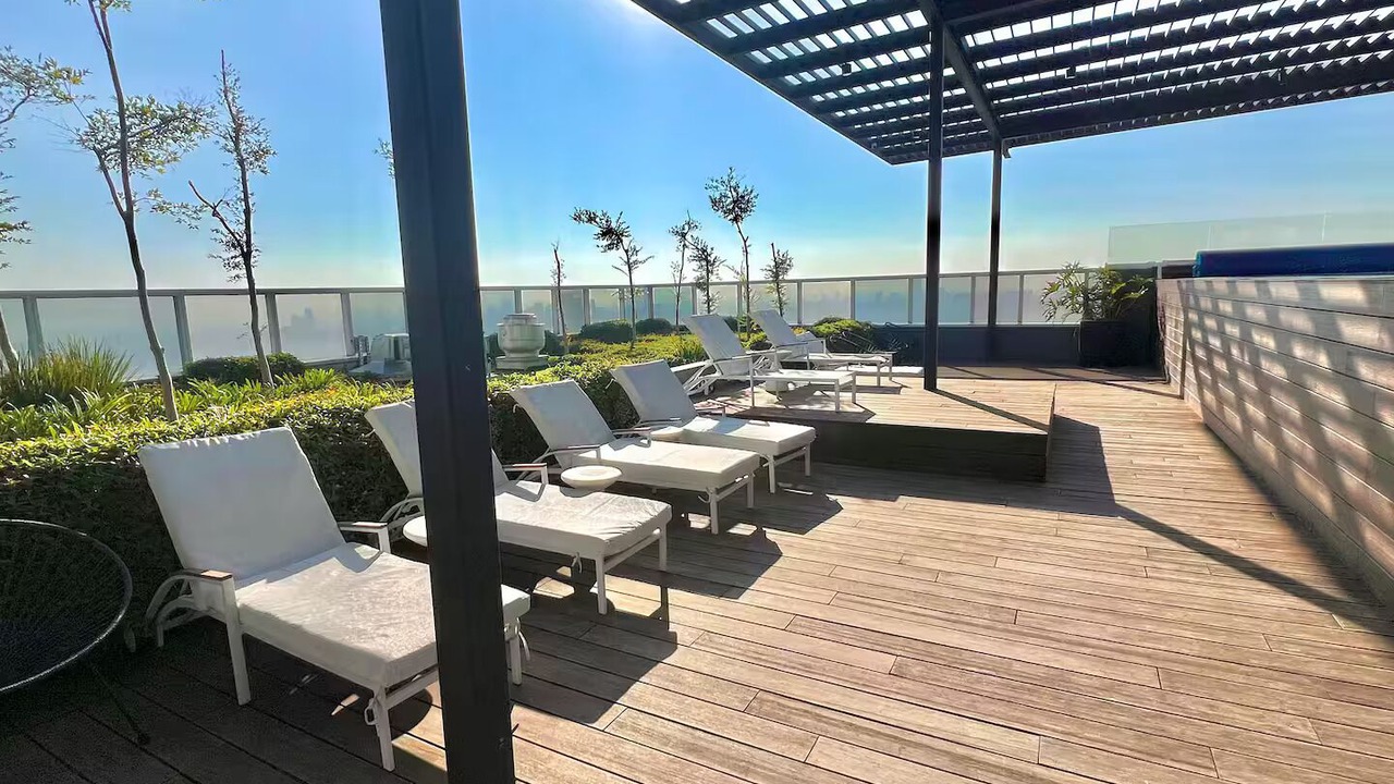 Photo of Patio Balcony in Financial District