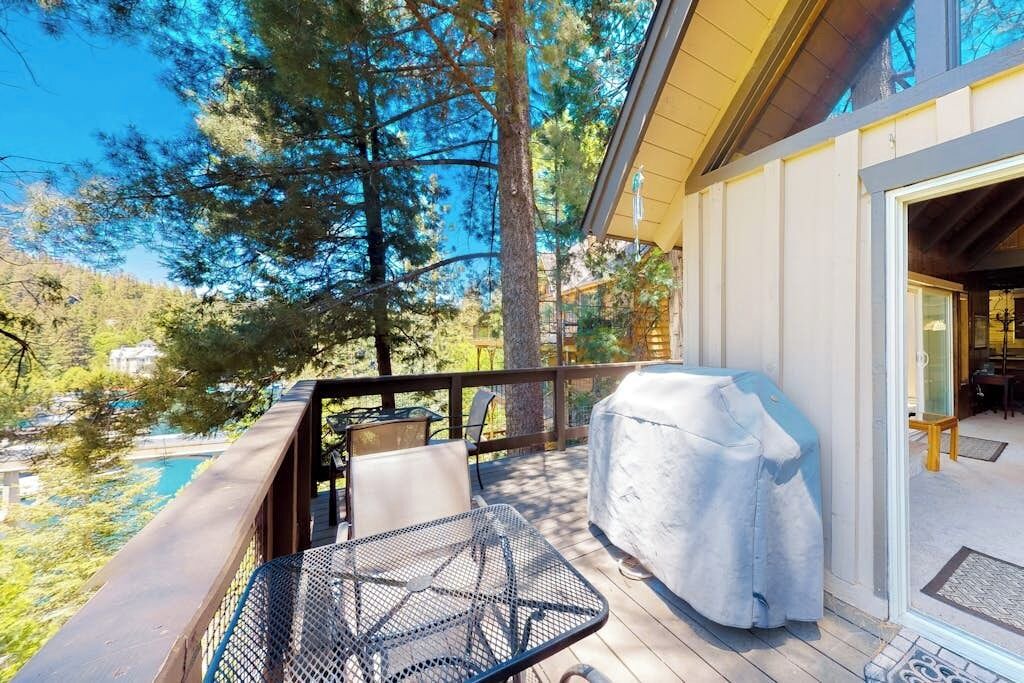 Photo of Outdoor in Blue Jay