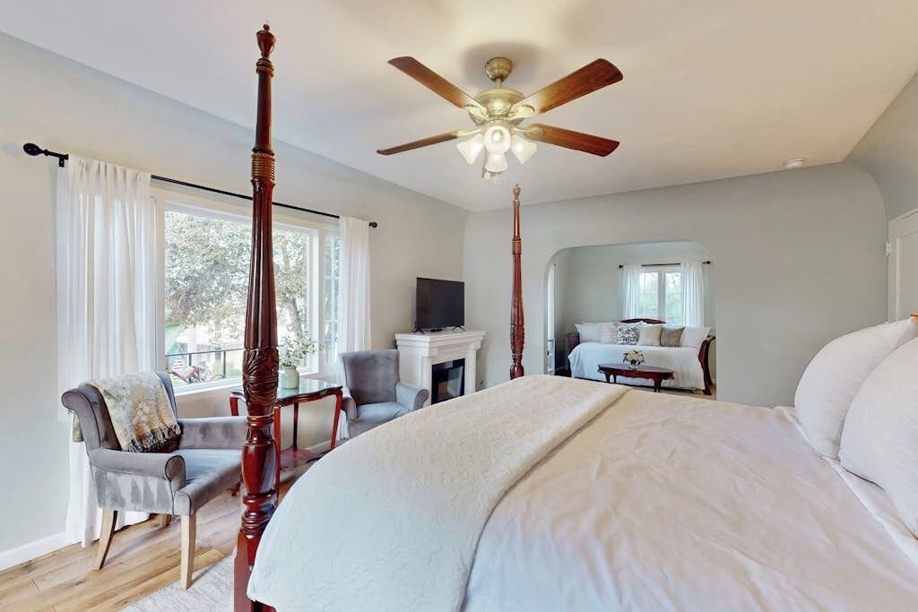 Photo of Bedroom in East Beach