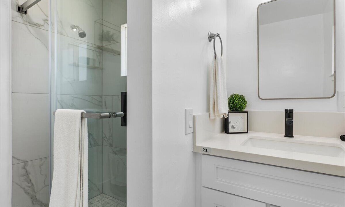 Photo of Bathroom in Sherwood Forest and Thistle Development