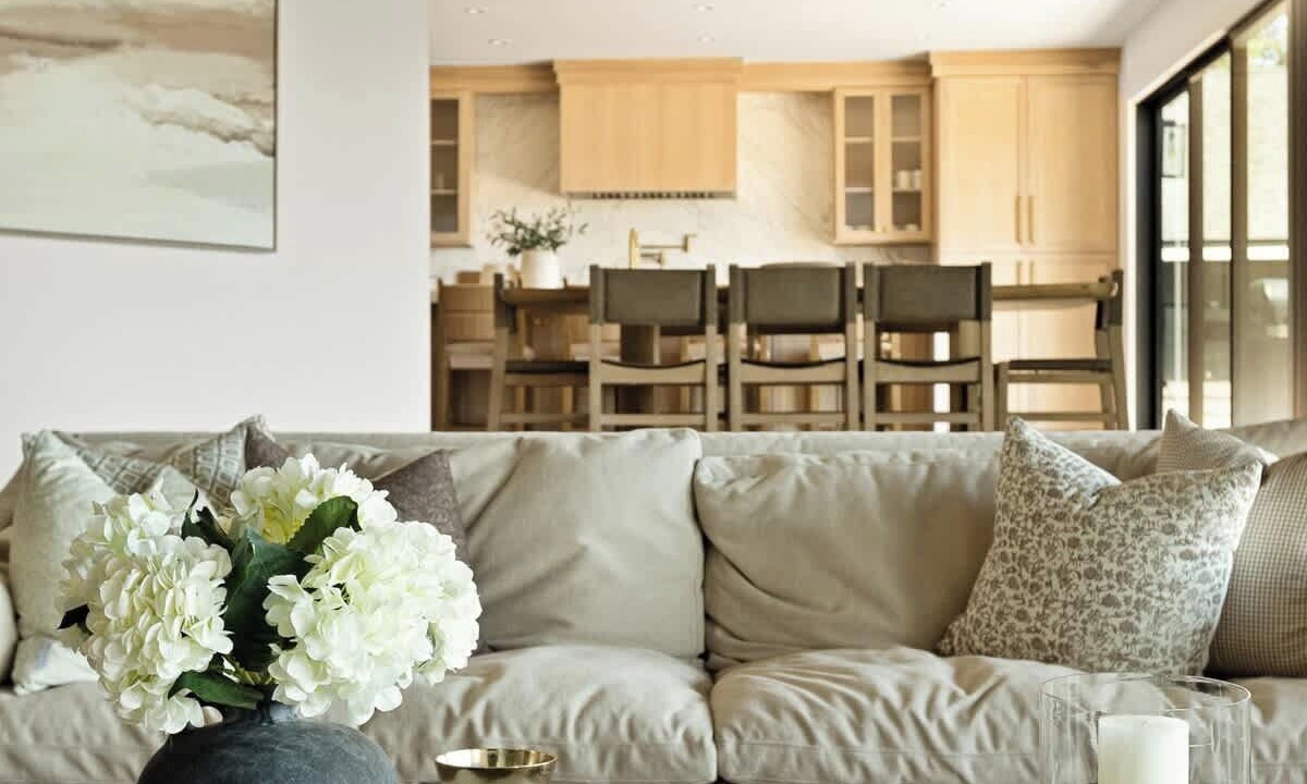 Photo of Livingroom in Blue Jay