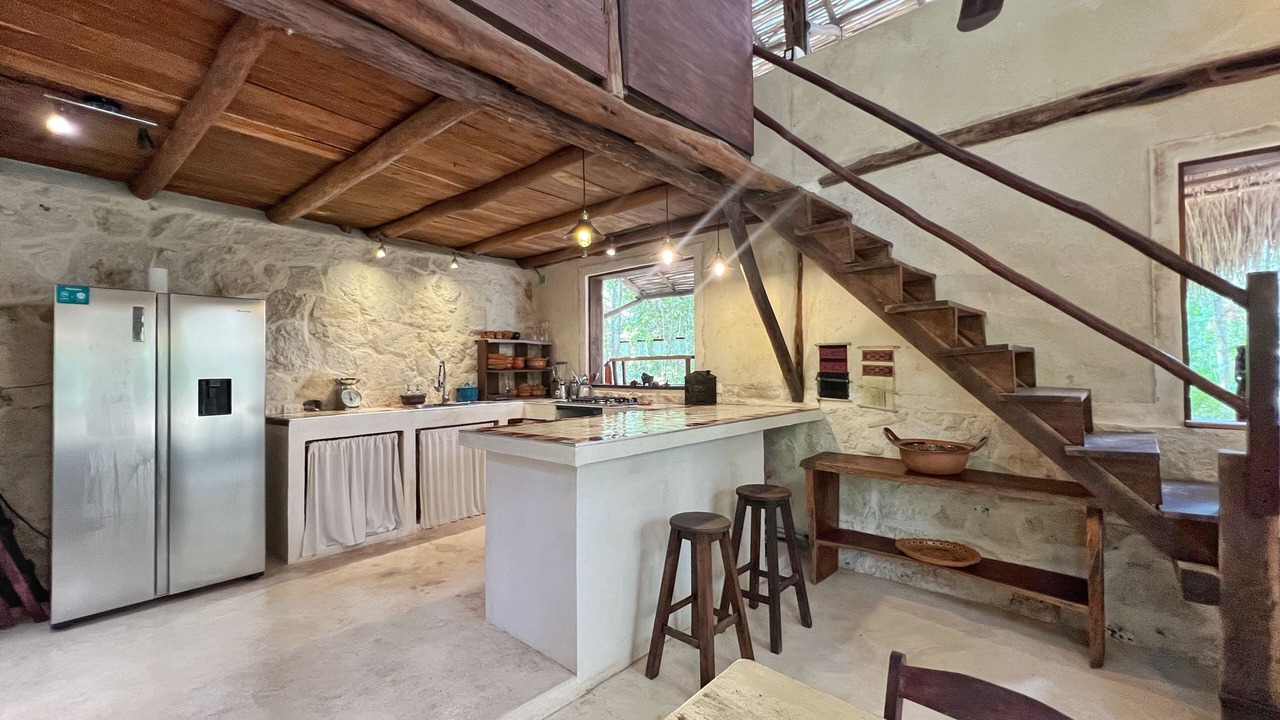 Photo of Kitchen in Francisco Uh May