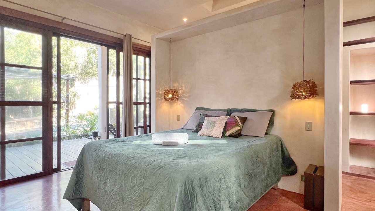 Photo of Bedroom in Francisco Uh May