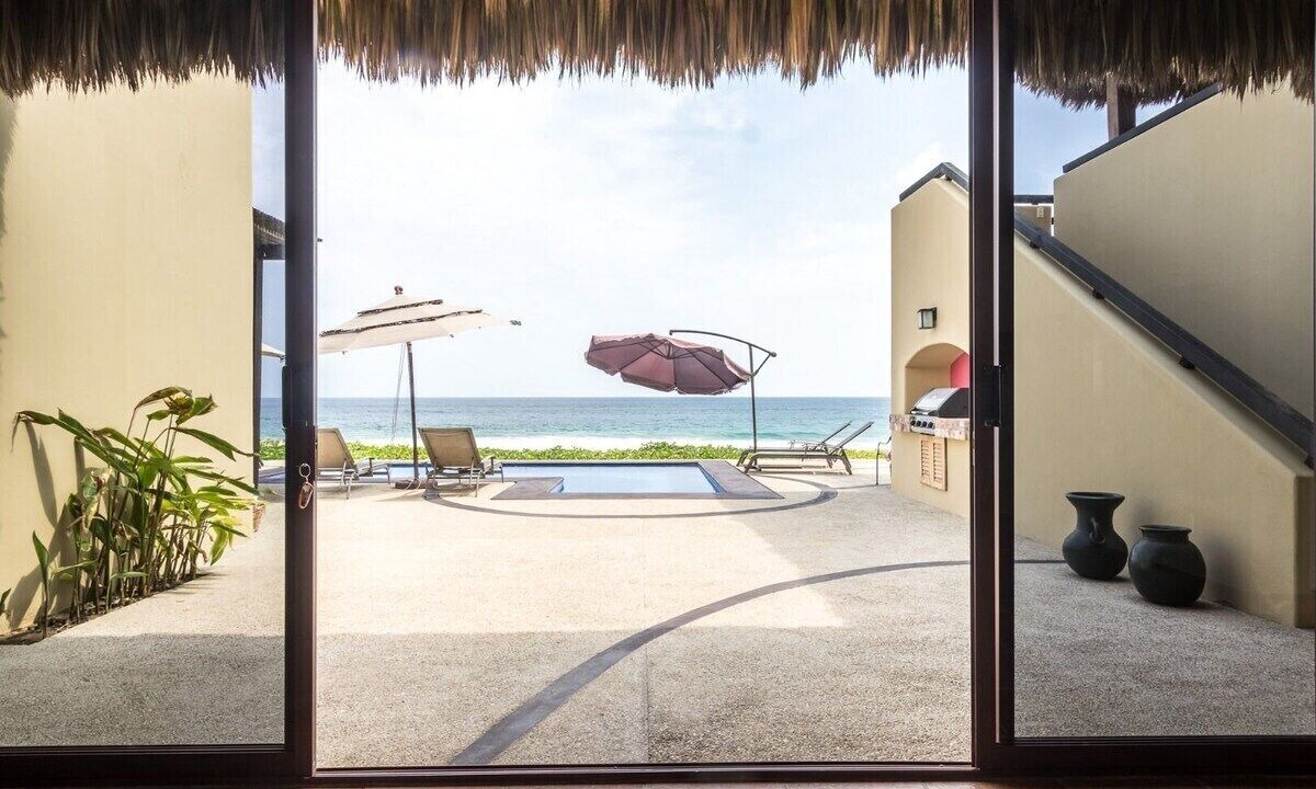 Photo of Patio Balcony in San Pedro Mixtepec