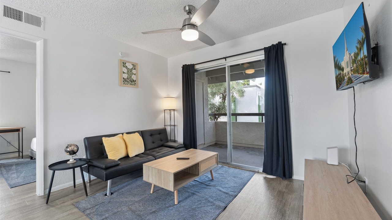 Photo of Livingroom in Breckenridge Townhomes