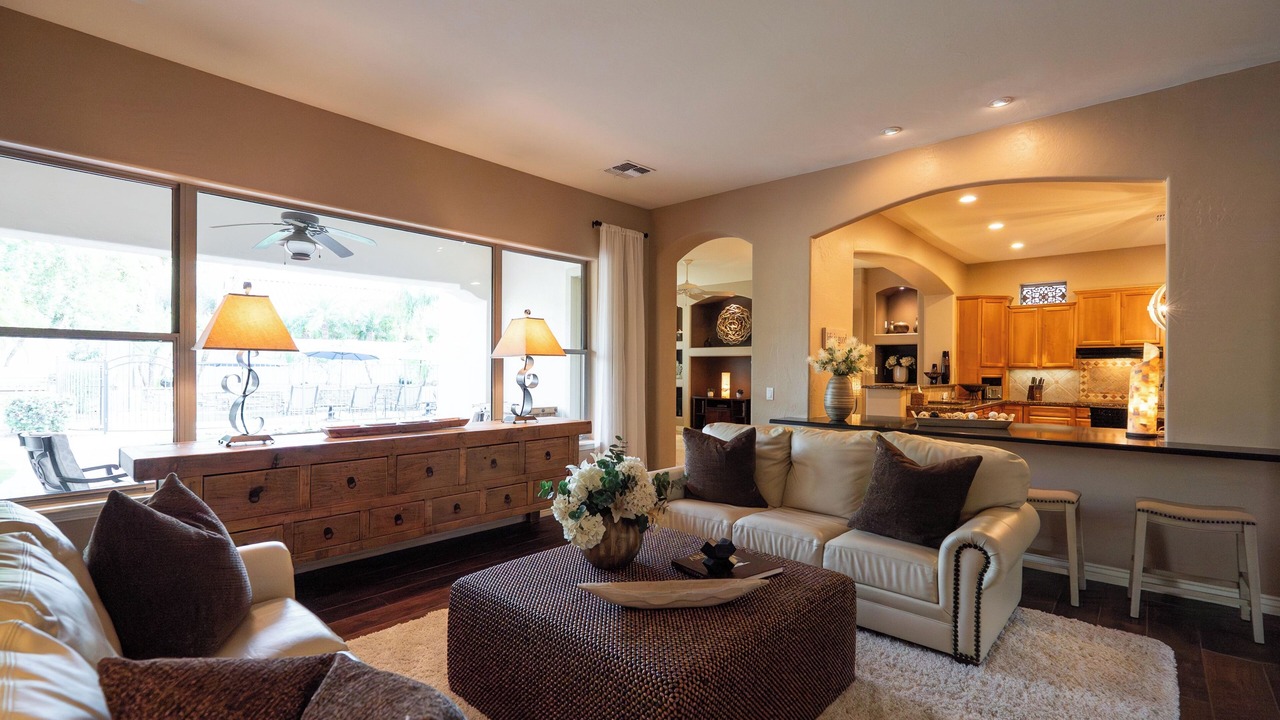 Photo of Livingroom in Power Ranch