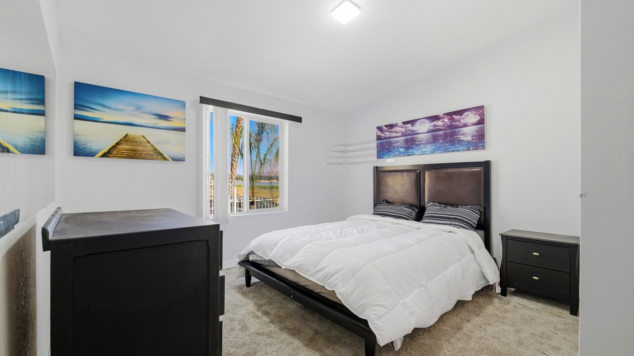 Photo of Bedroom in Lake Elsinore