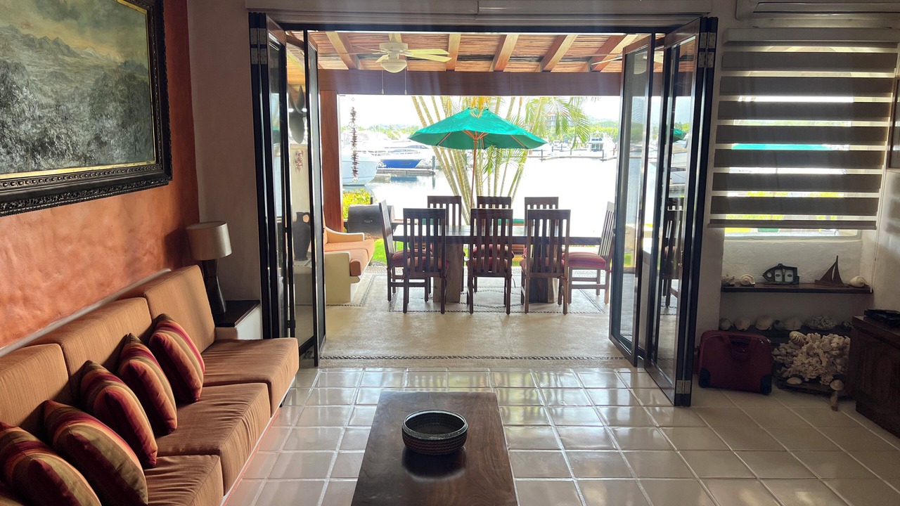 Photo of Livingroom in Ixtapa