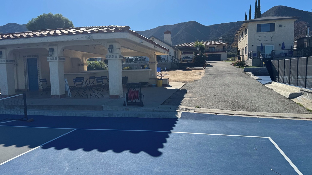 Photo of Outdoor in Lakeland Village