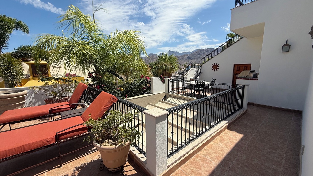 Photo of Patio Balcony in Nopolo