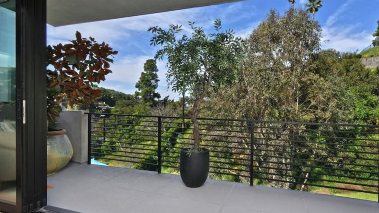 Photo of Outdoor in Sherman Oaks