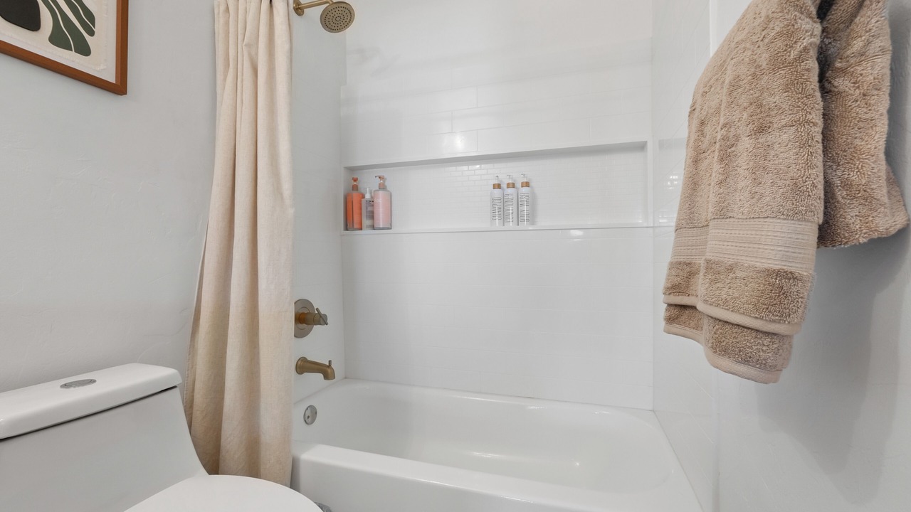 Photo of Bathroom in Green Valley