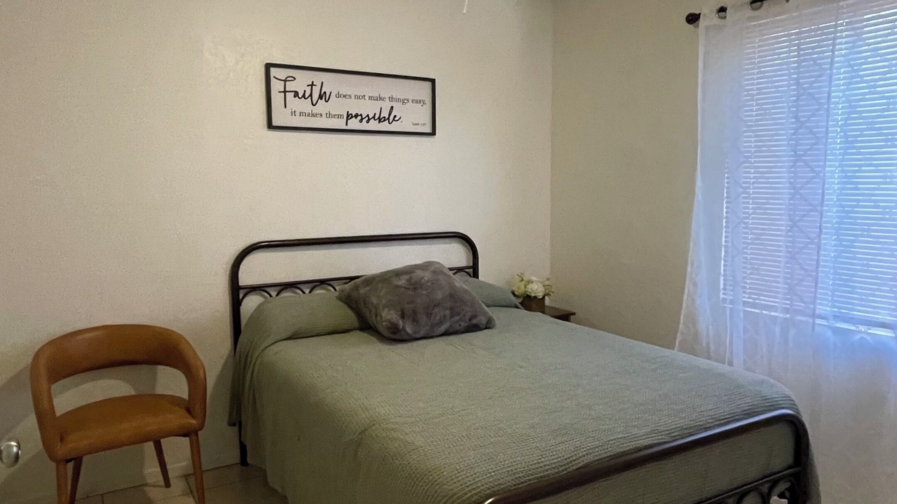 Photo of Bedroom in Yuma