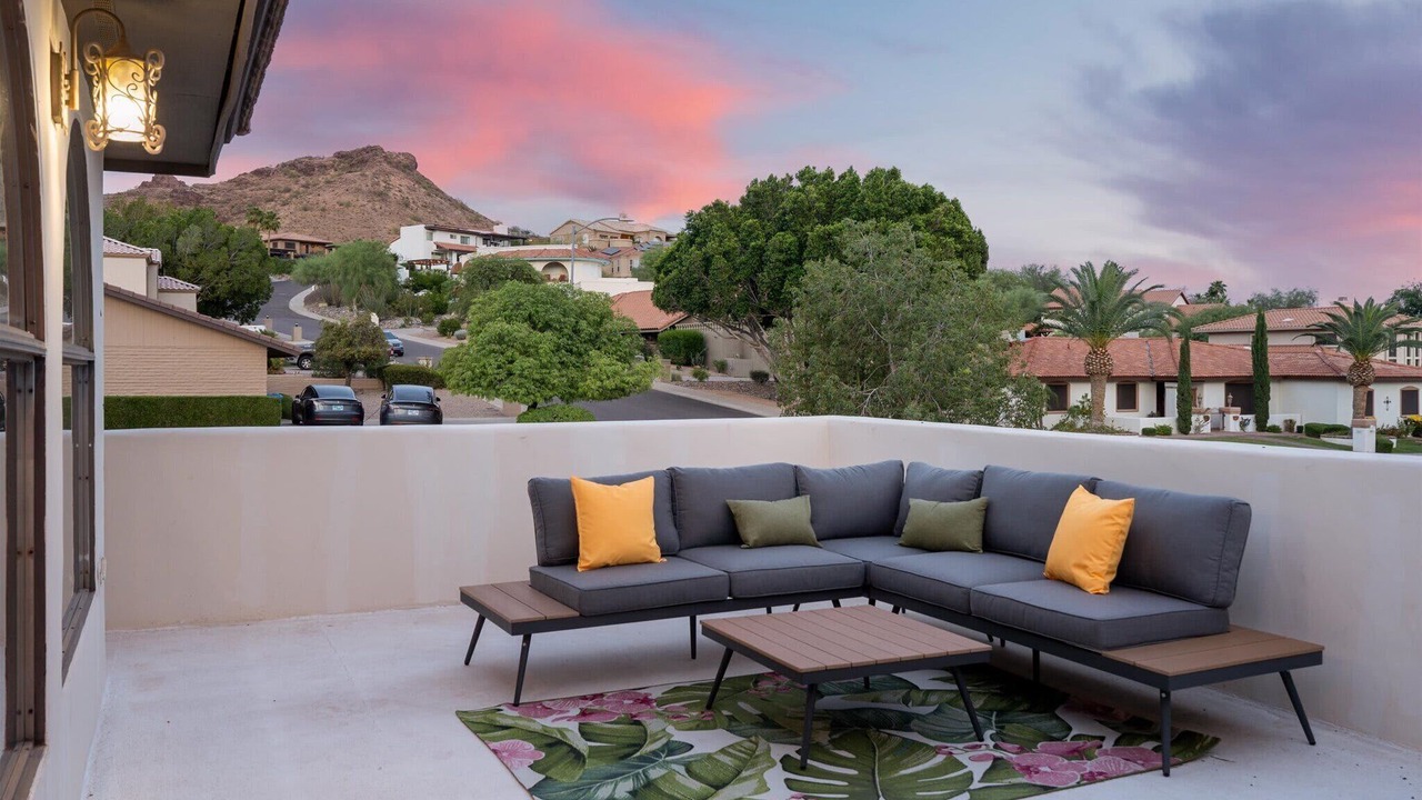 Photo of Patio Balcony in North Mountain