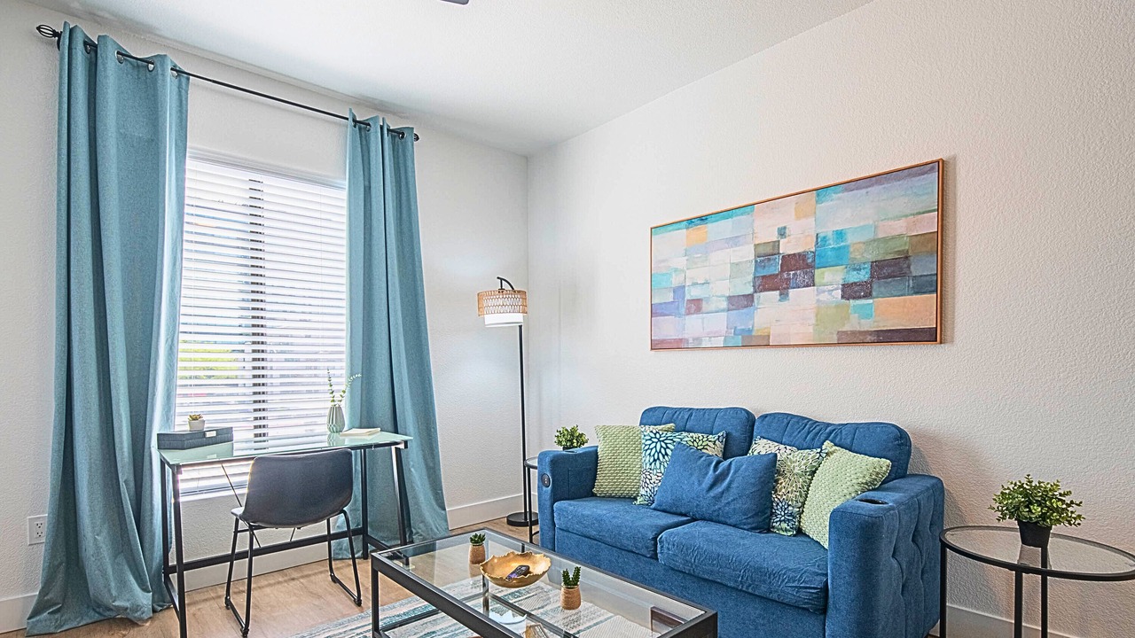 Photo of Livingroom in Kierland