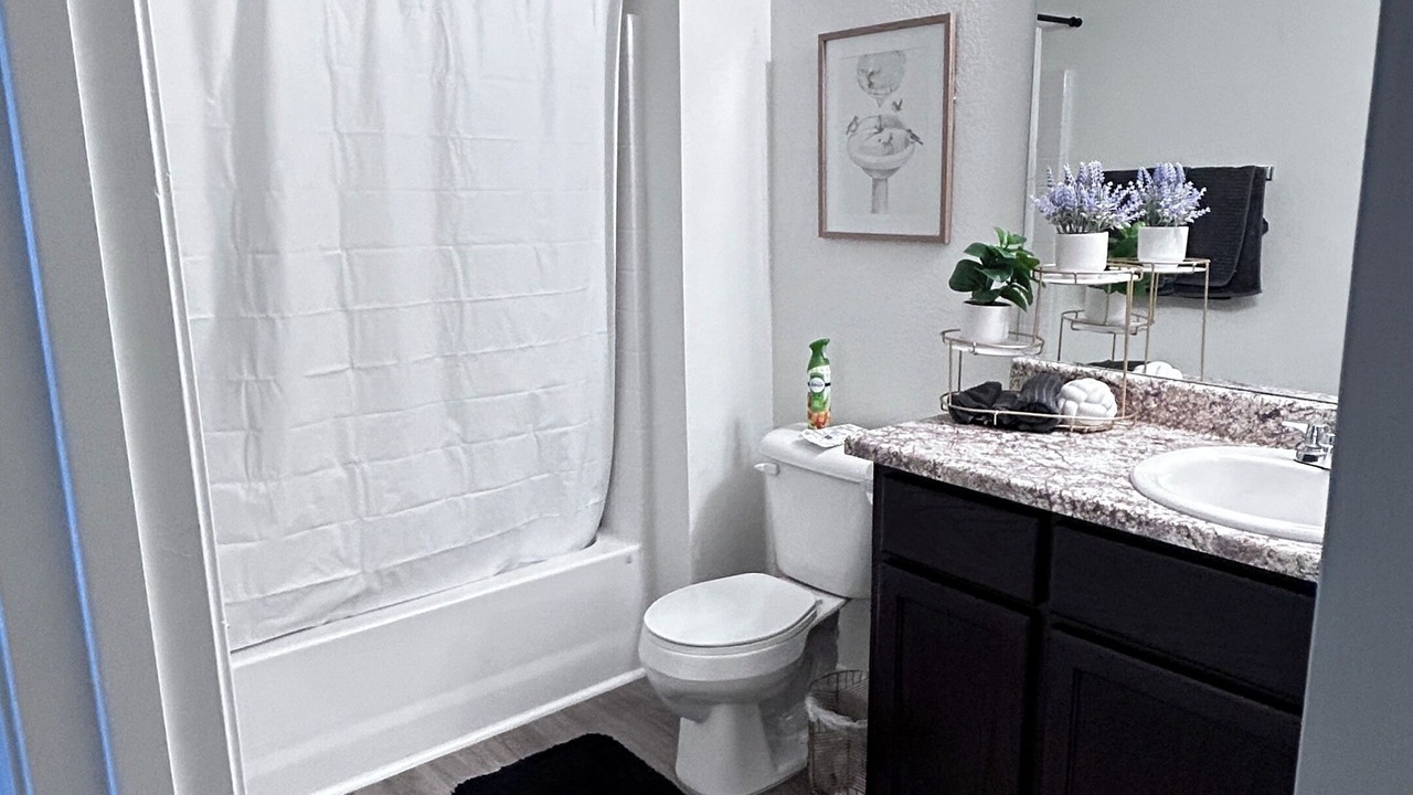 Photo of Bathroom in Yuma