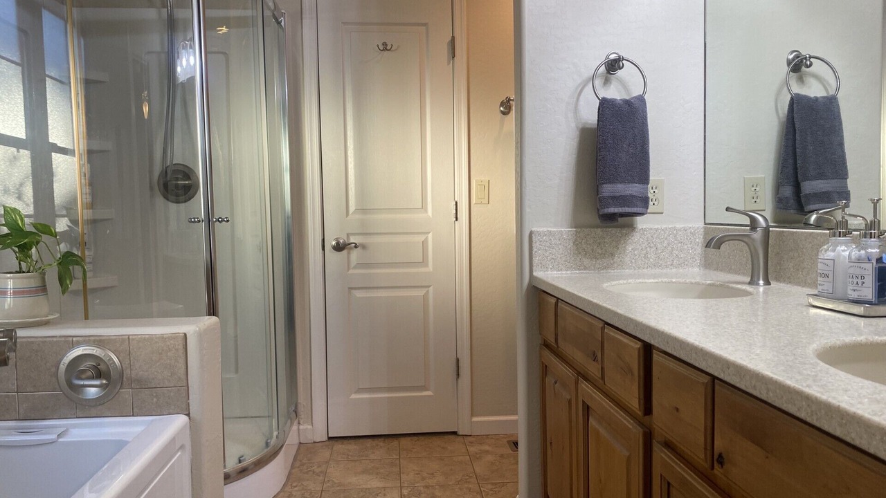 Photo of Bathroom in Groom Creek