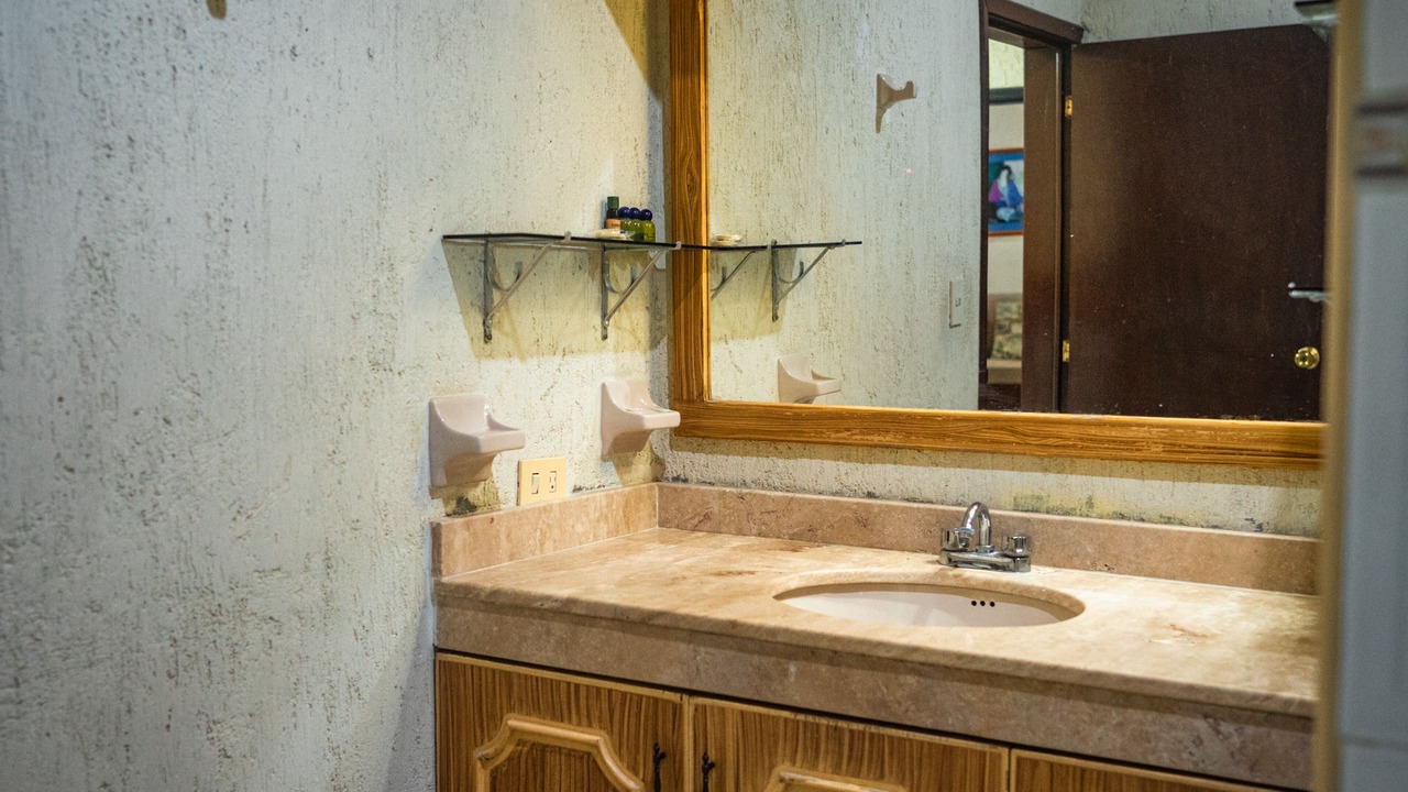 Photo of Bathroom in Zona Paseo Montejo