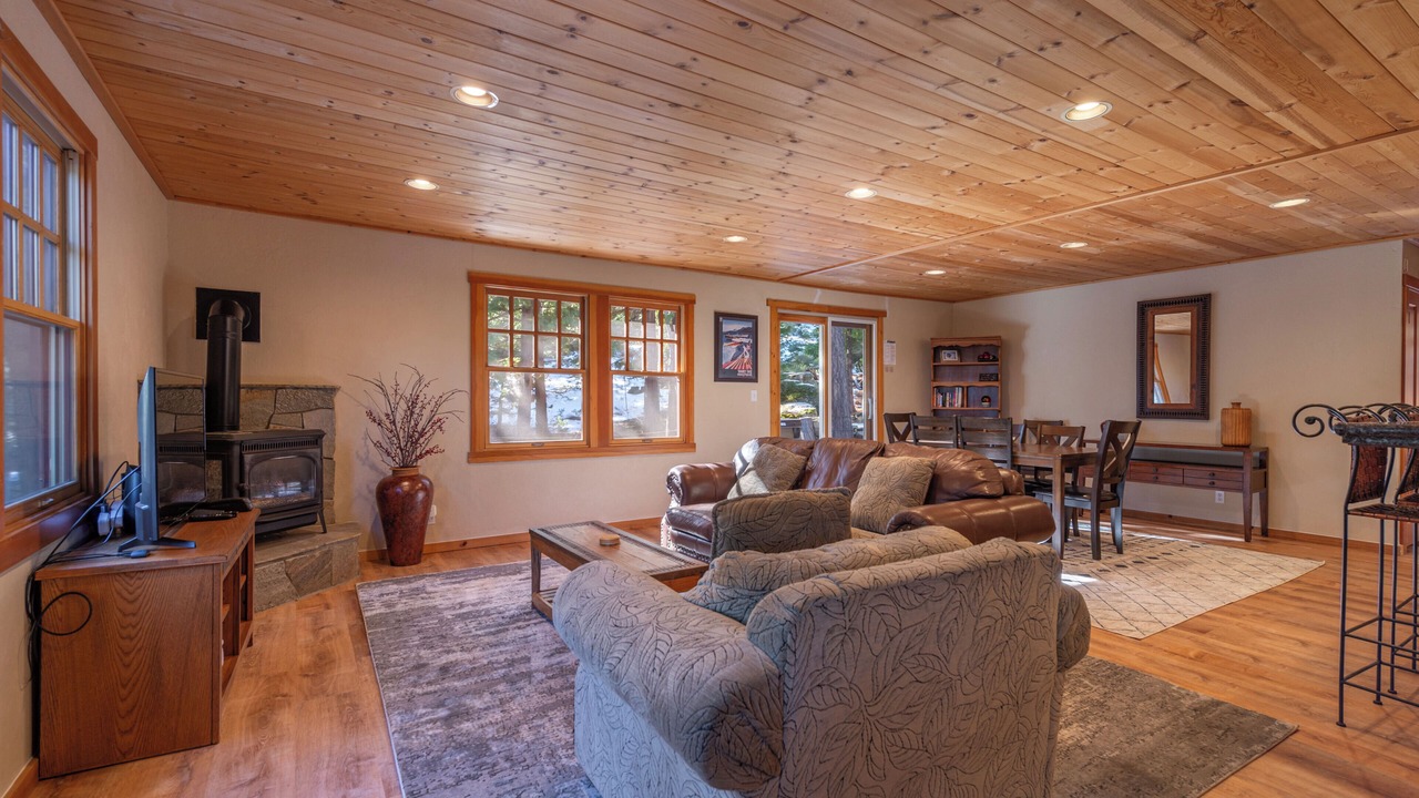 Photo of Livingroom in Tahoe City