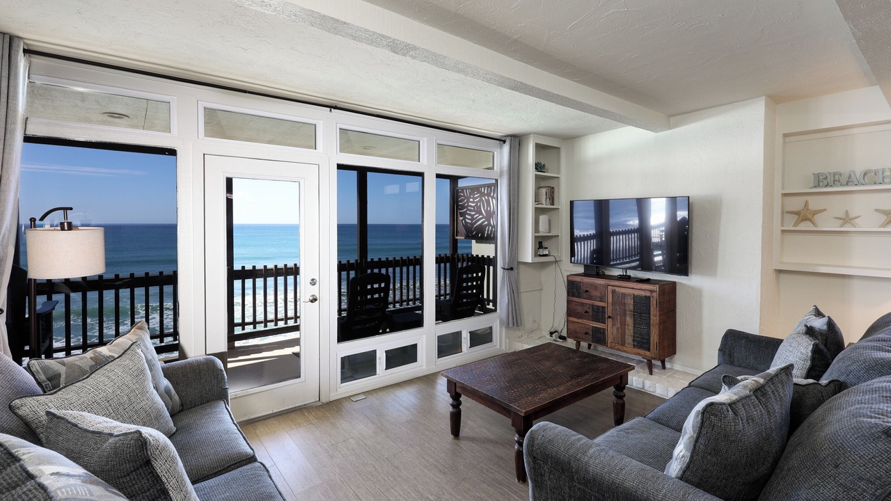 Photo of Livingroom in South Oceanside