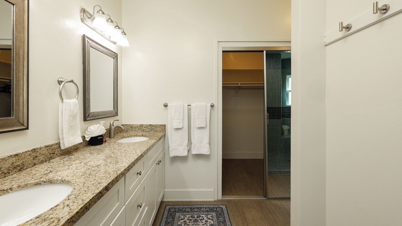 Photo of Bathroom in South Oceanside