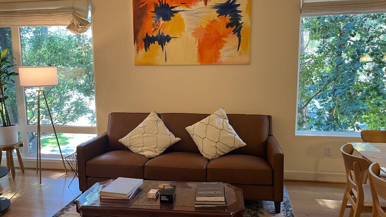 Photo of Livingroom in Palo Alto