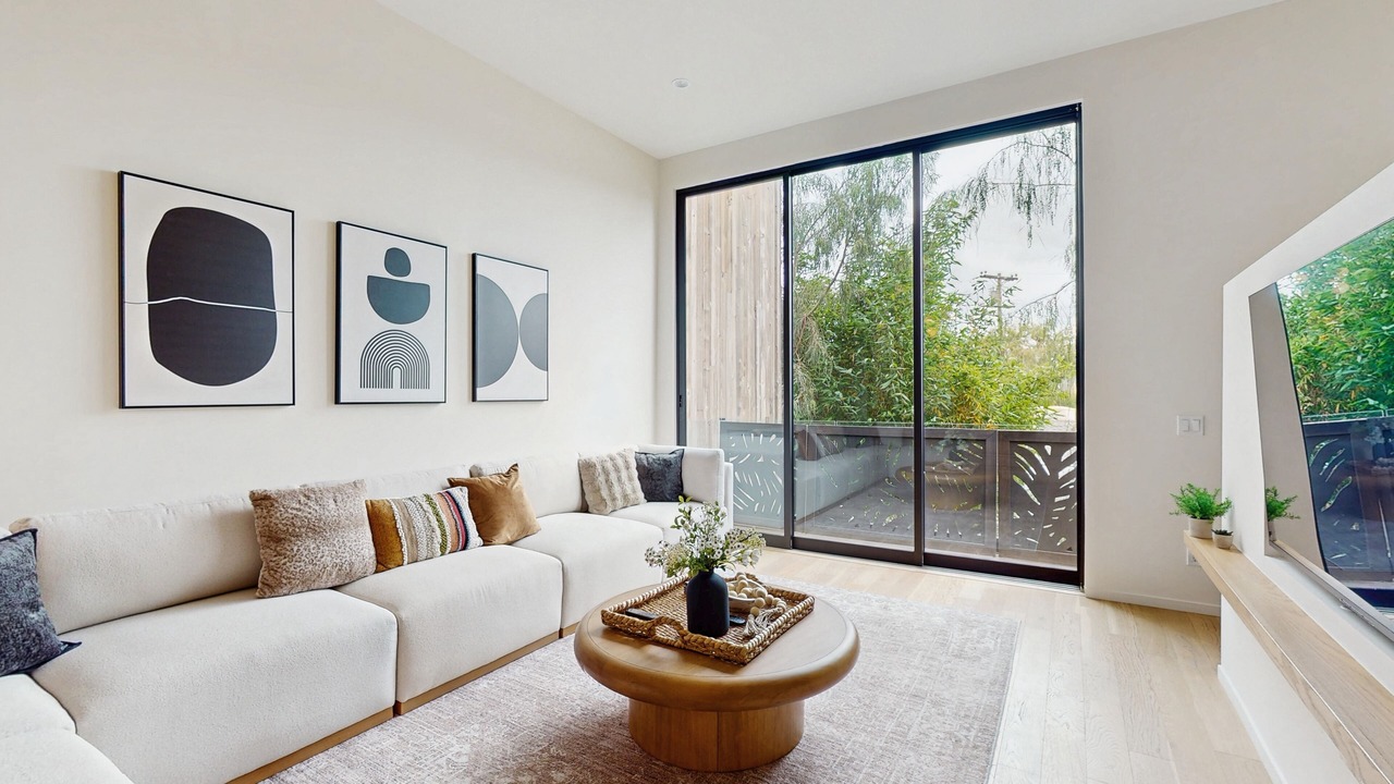Photo of Livingroom in Carlsbad Village